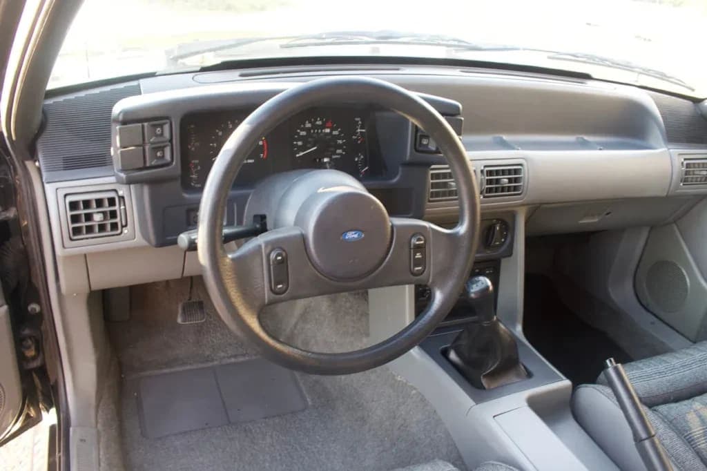 1989 Ford Mustang GT 5.0 Hatchback, view