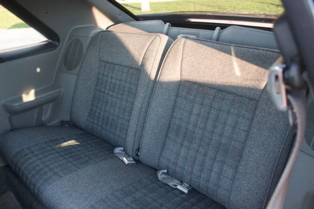 1989 Ford Mustang GT 5.0 Hatchback, view