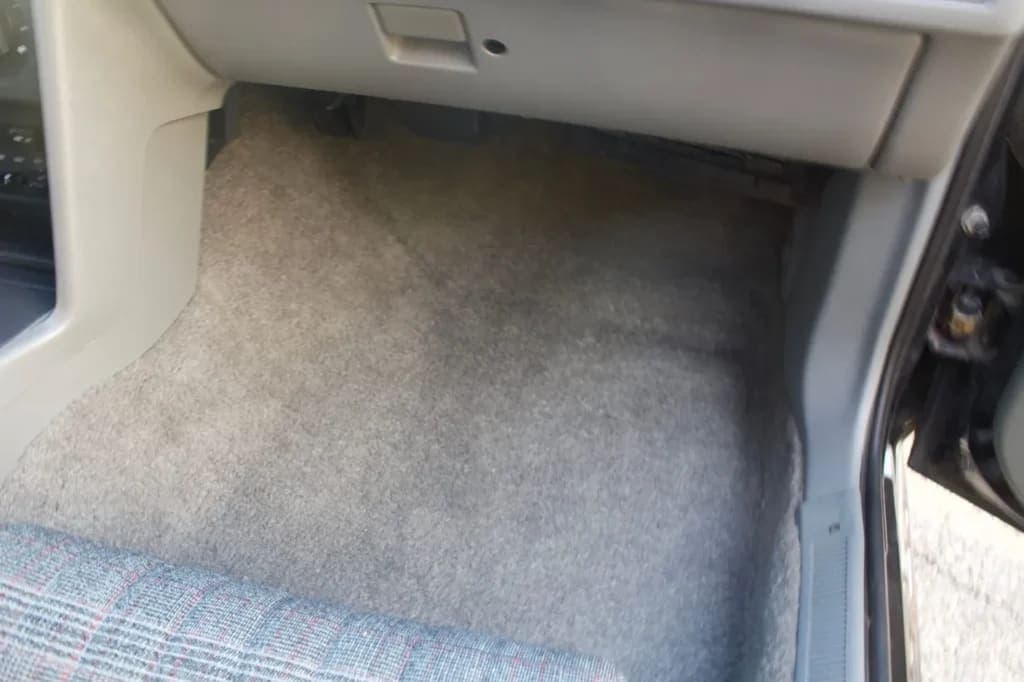 1989 Ford Mustang GT 5.0 Hatchback, view
