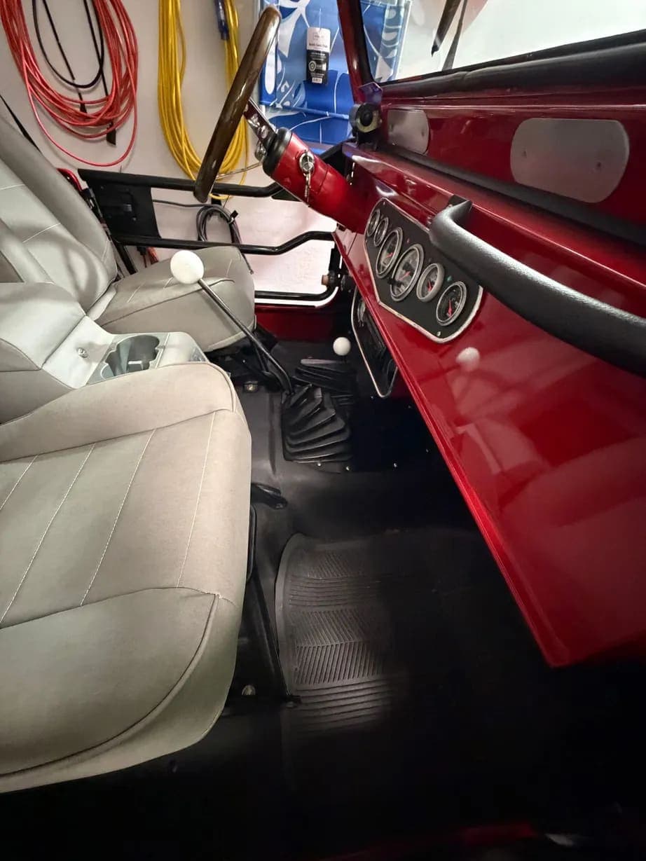 1990 Jeep Wrangler 5-Speed, view