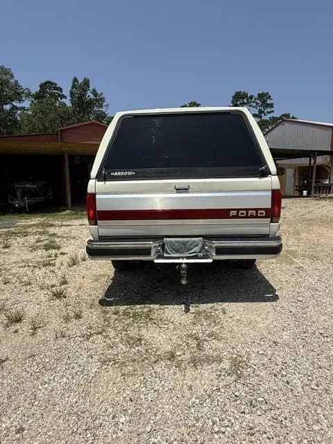 1991 Ford F-150 XLT Lariat, view