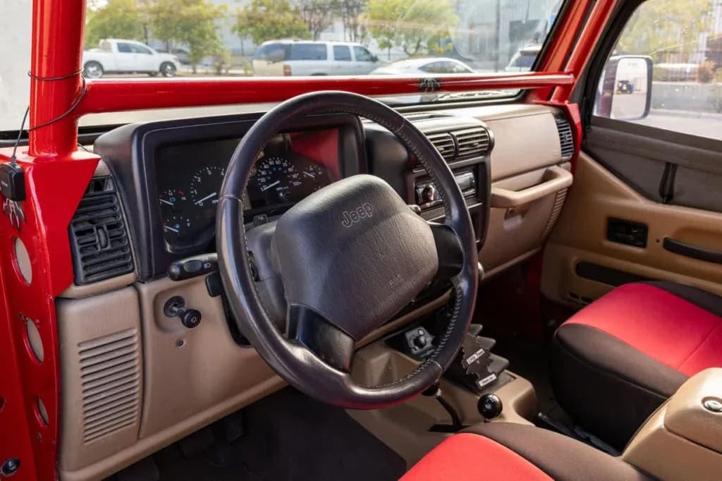 2000 Jeep Wrangler Sport 4.0, view