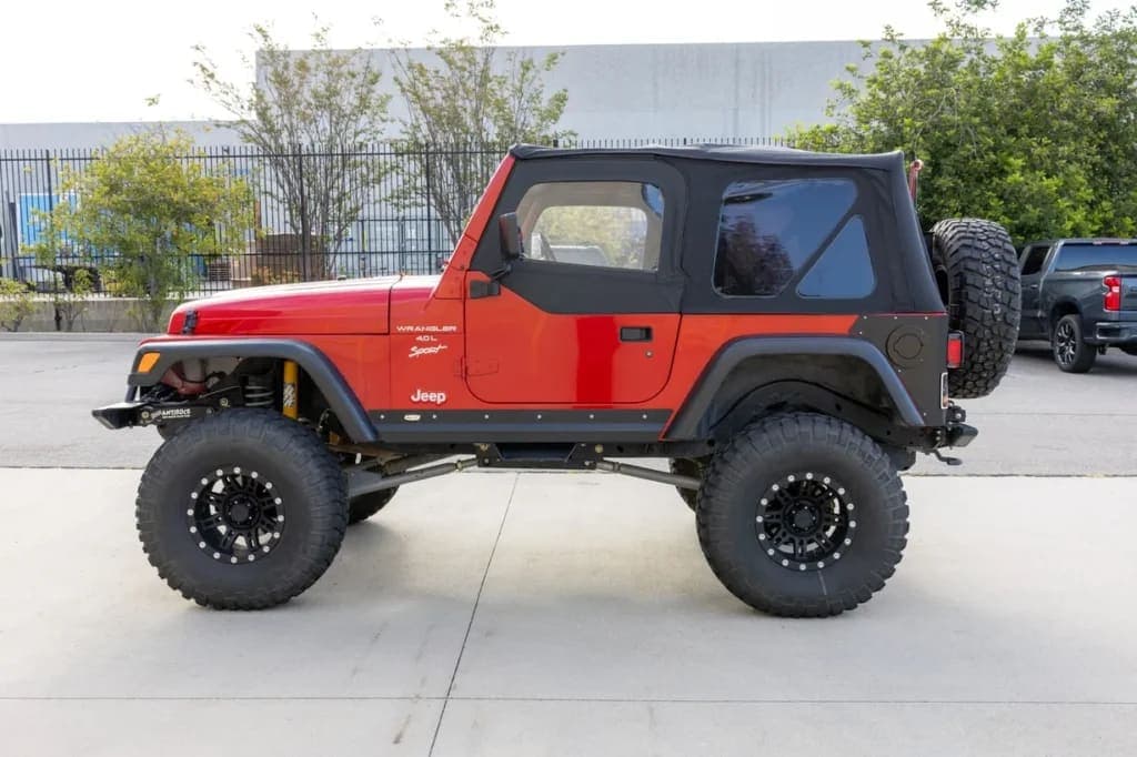 2000 Jeep Wrangler Sport 4.0, view