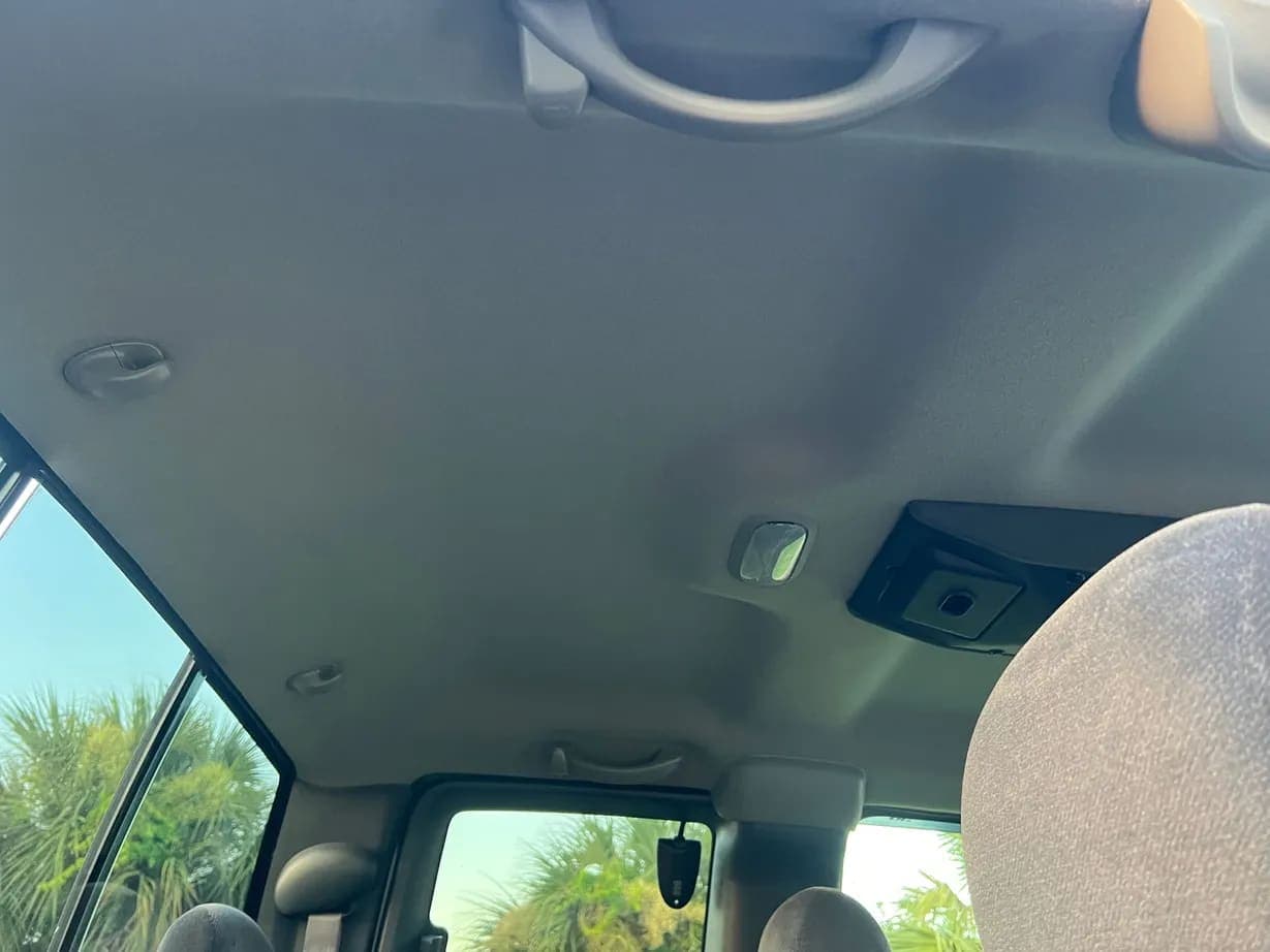 2001 GMC Sierra 2500HD SLE Extended, view