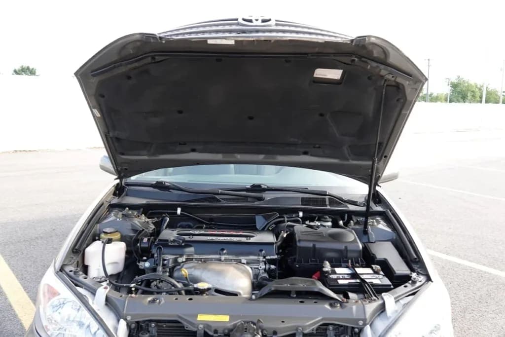 2002 Toyota Camry LE, view