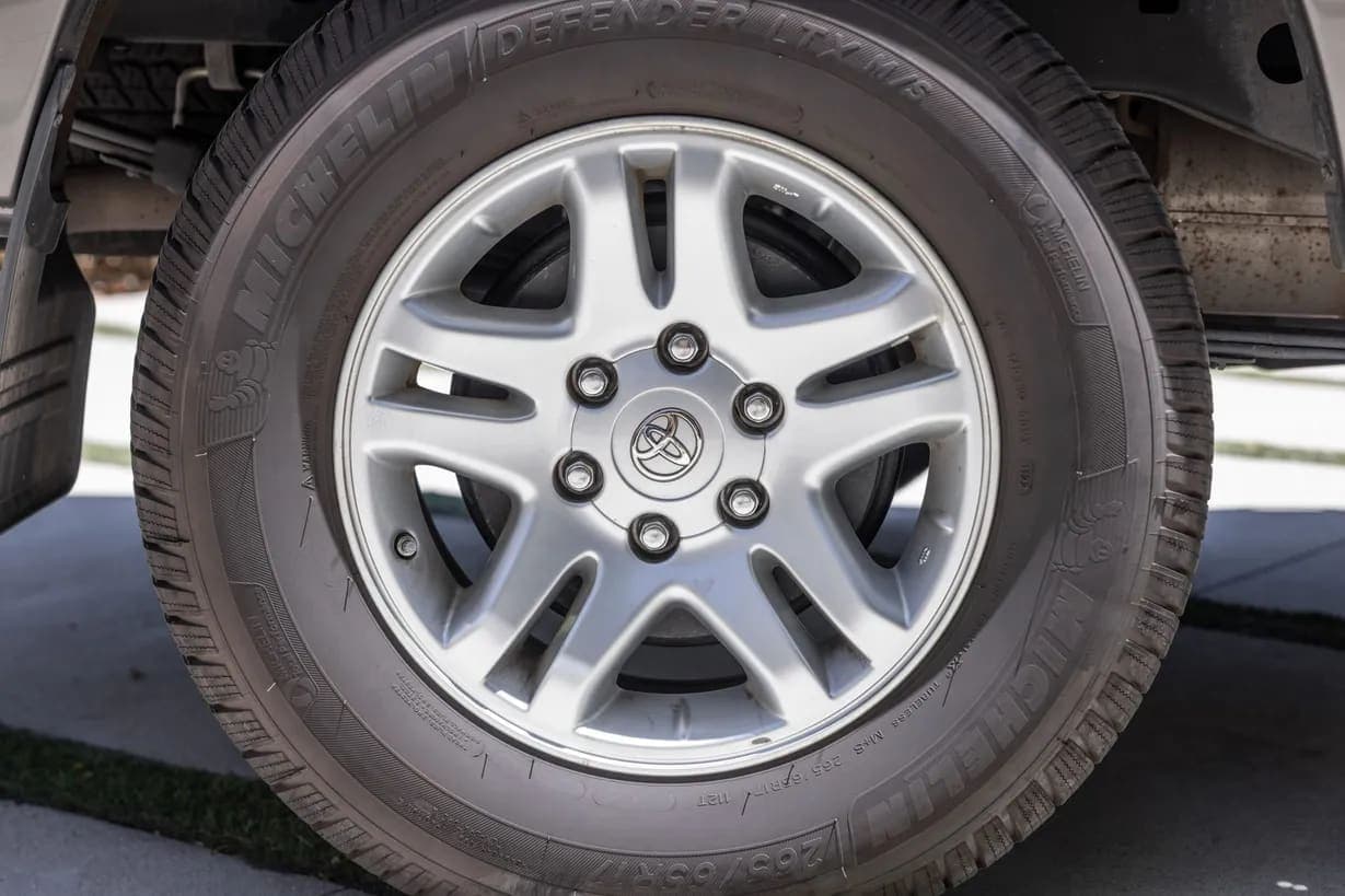 2006 Toyota Tundra SR5 Double Cab V8, view