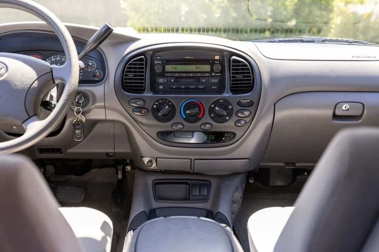 2006 Toyota Tundra SR5 Double Cab V8, view