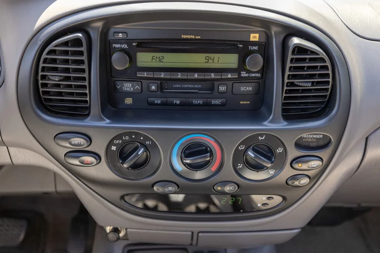 2006 Toyota Tundra SR5 Double Cab V8, view