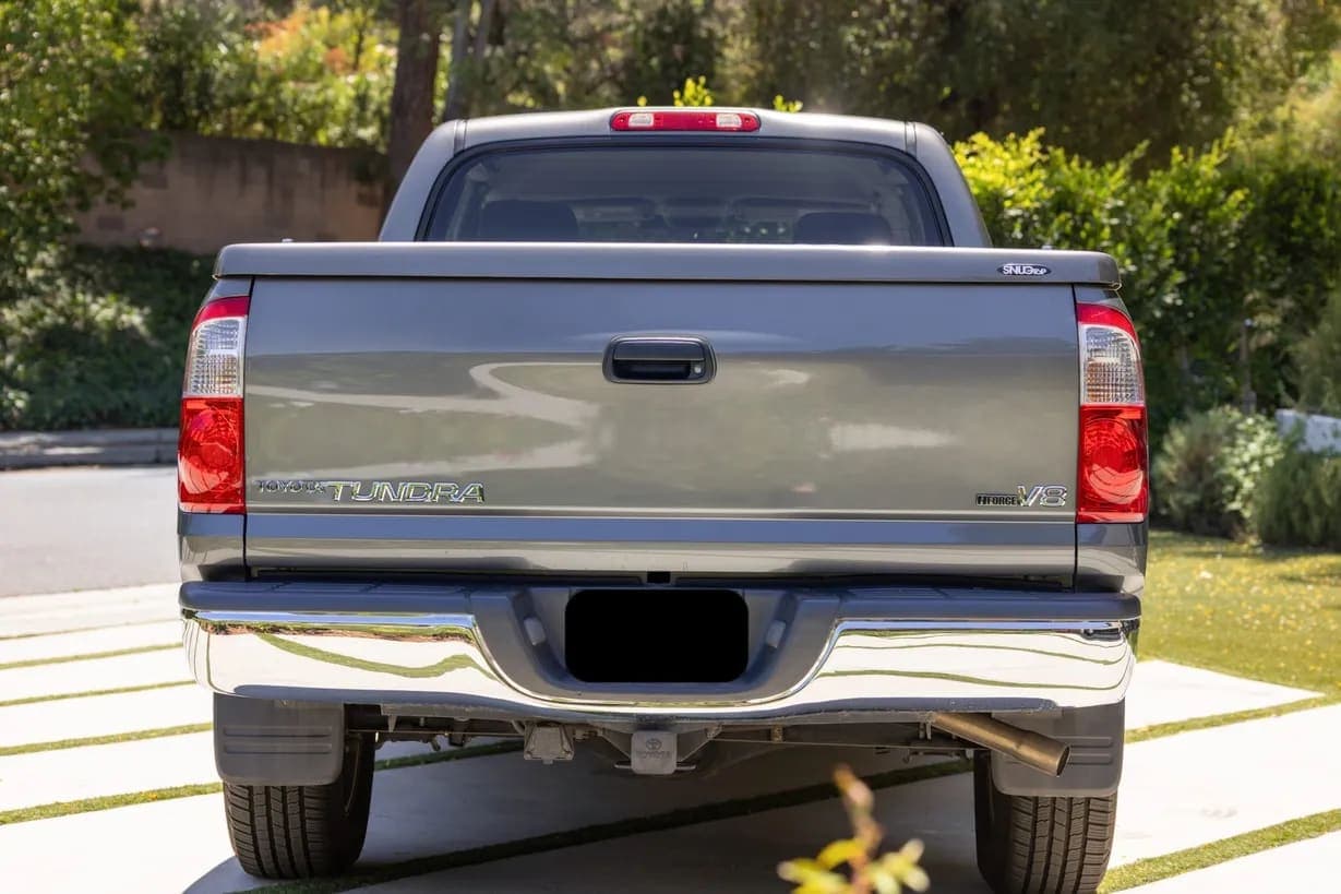 2006 Toyota Tundra SR5 Double Cab V8, view