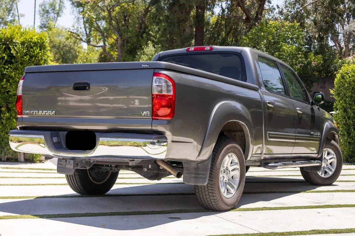 2006 Toyota Tundra SR5 Double Cab V8, view