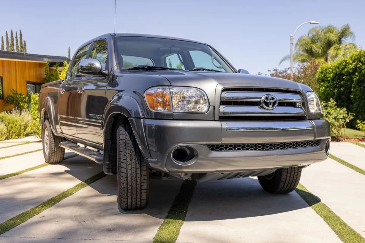 2006 Toyota Tundra SR5 Double Cab V8, view