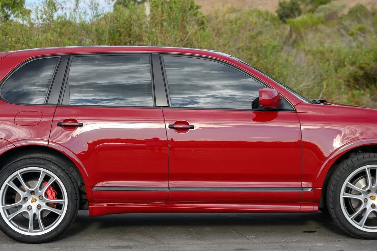 2008 Porsche Cayenne GTS, view