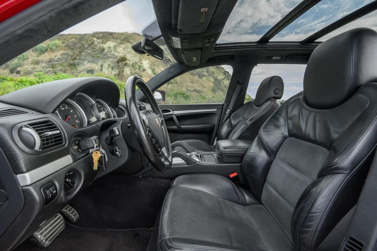 2008 Porsche Cayenne GTS, view