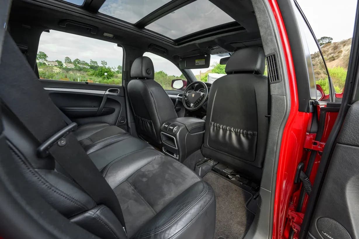 2008 Porsche Cayenne GTS, view