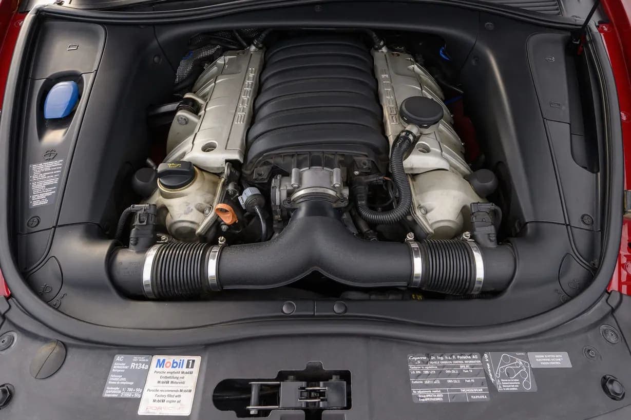 2008 Porsche Cayenne GTS, view