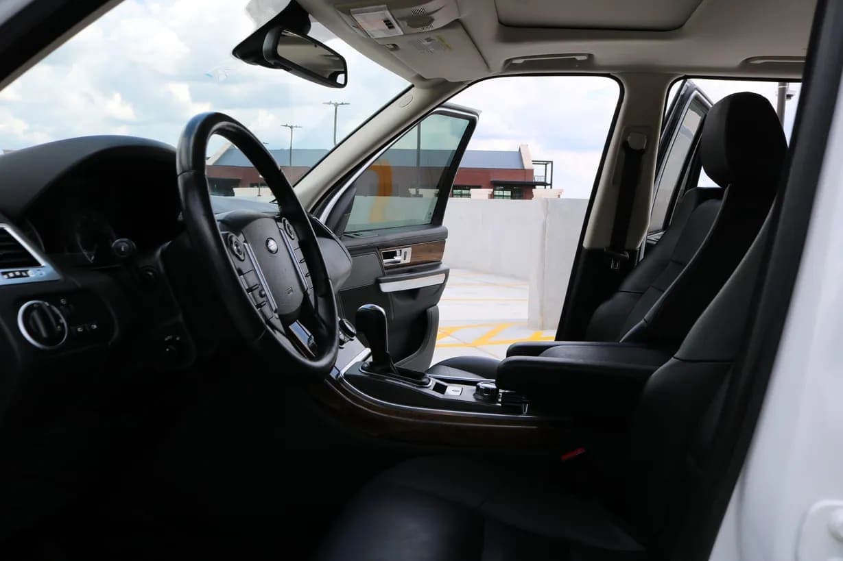 2011 Land Rover Range Rover Sport HSE, view