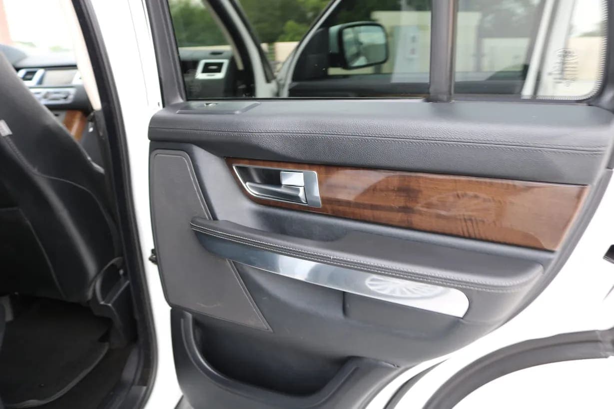 2011 Land Rover Range Rover Sport HSE, view