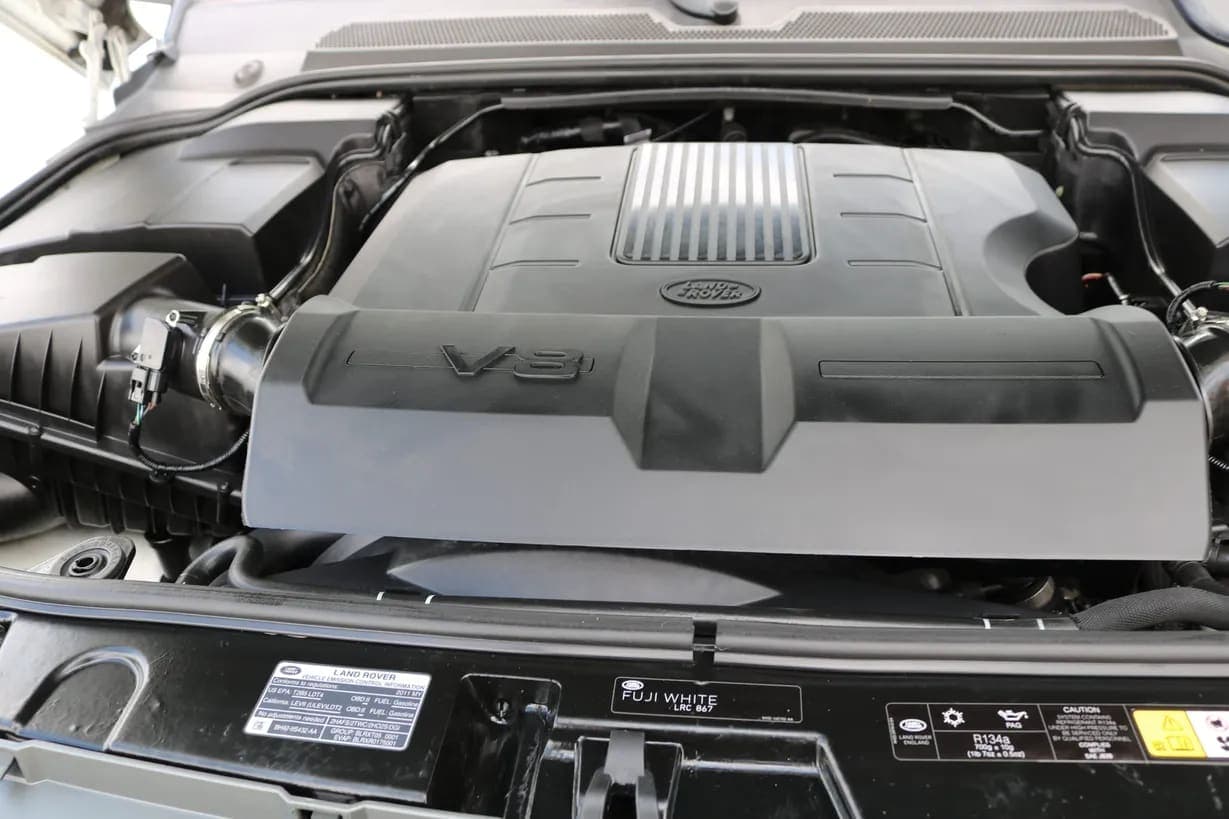 2011 Land Rover Range Rover Sport HSE, view
