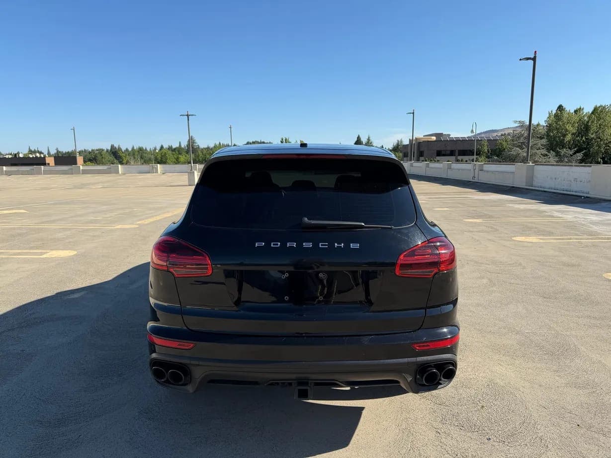 2016 Porsche Cayenne Turbo S, view