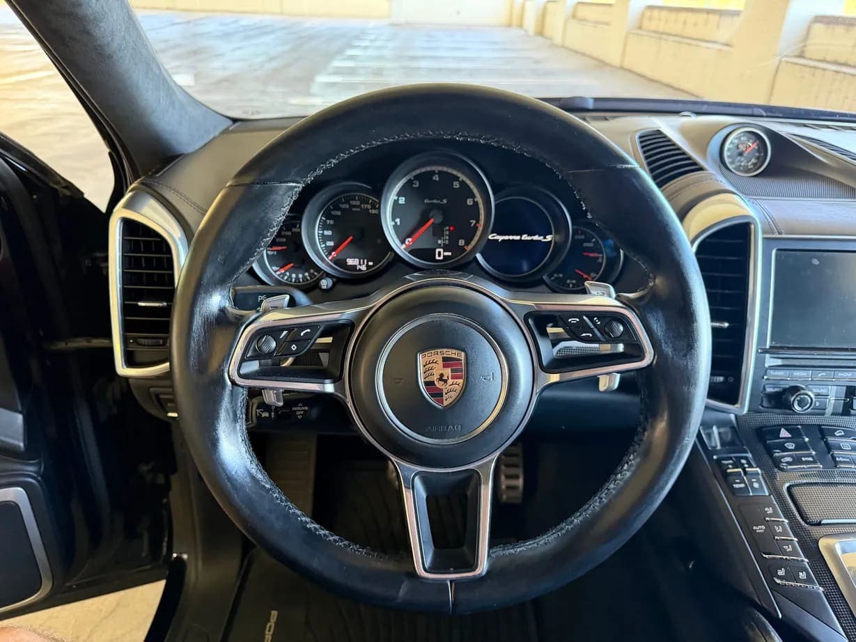 2016 Porsche Cayenne Turbo S, view