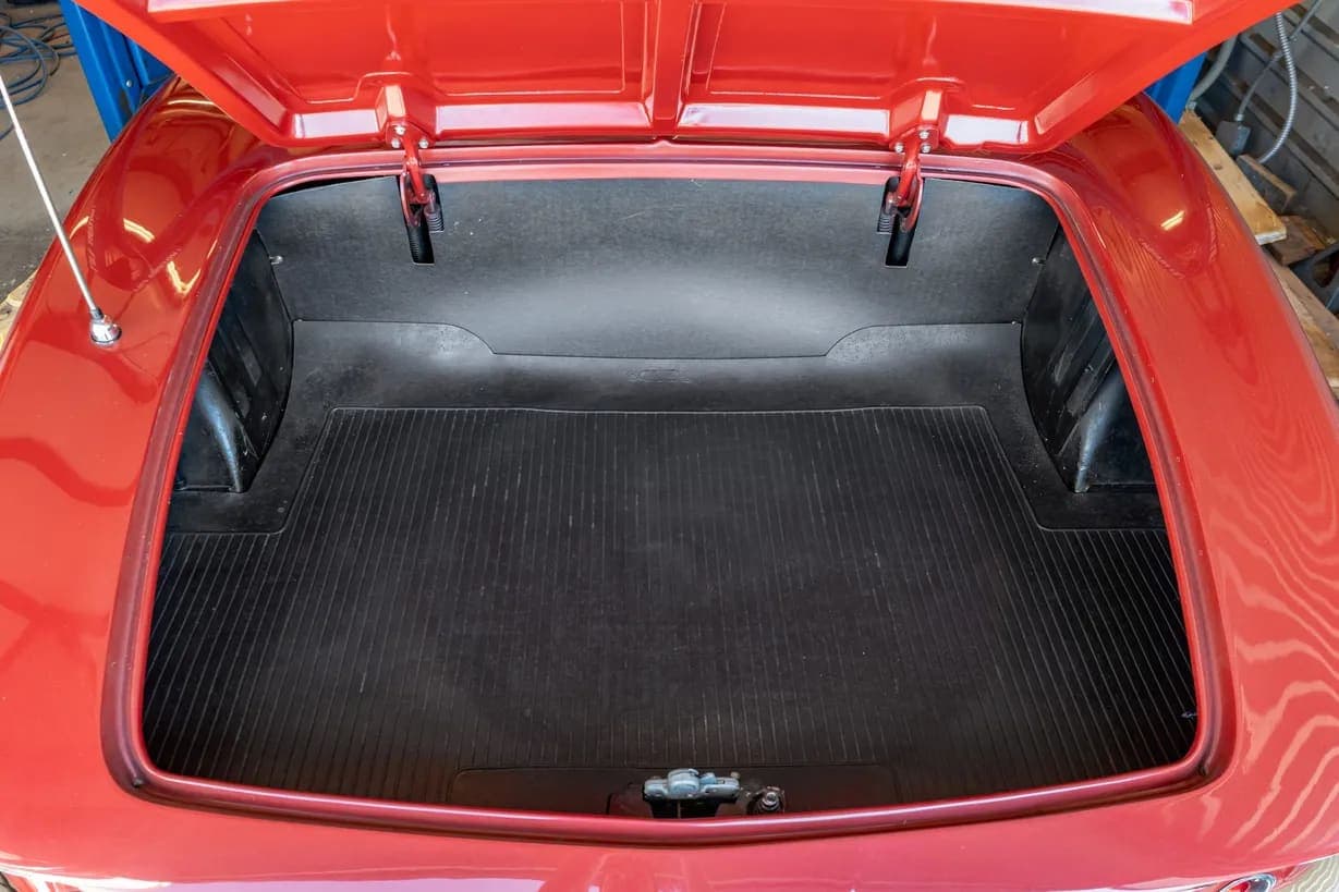 1962 Chevrolet Corvette 5-Speed, view