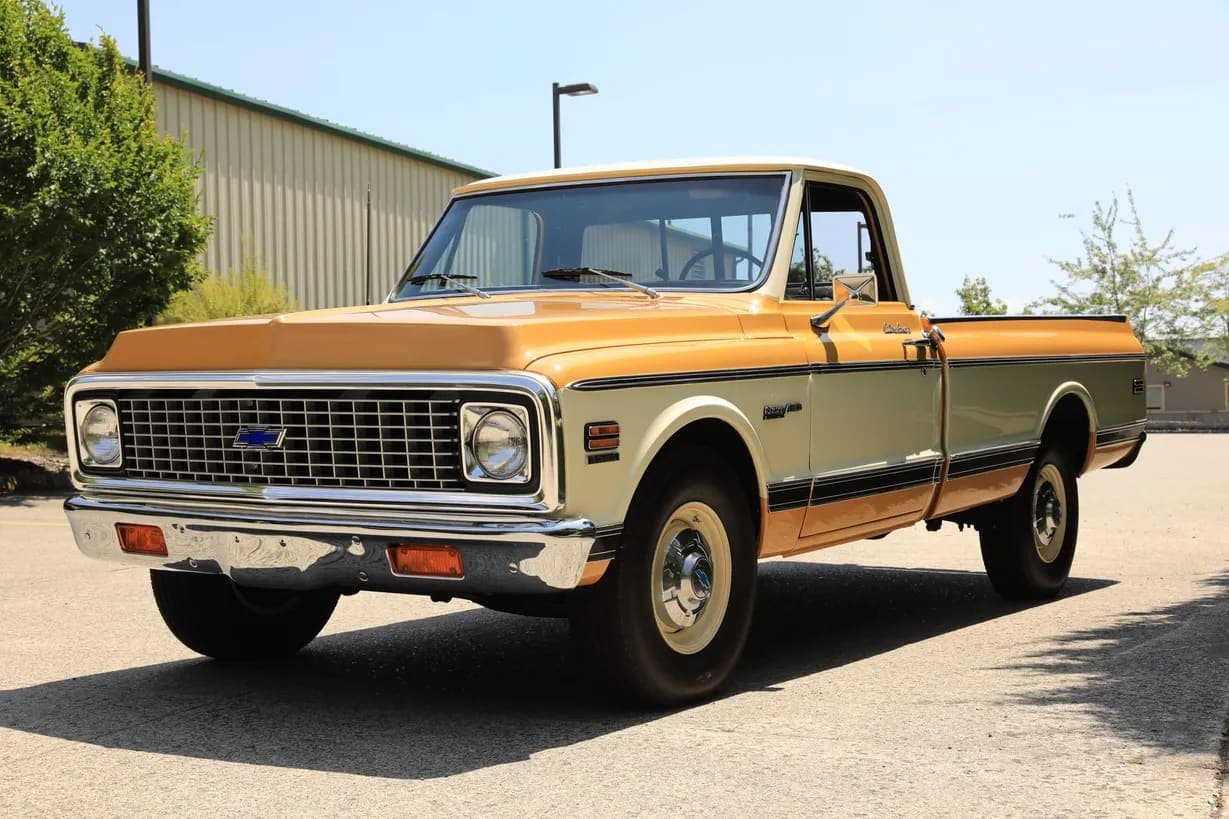 1972 Chevrolet C20 Custom Deluxe Pickup, view