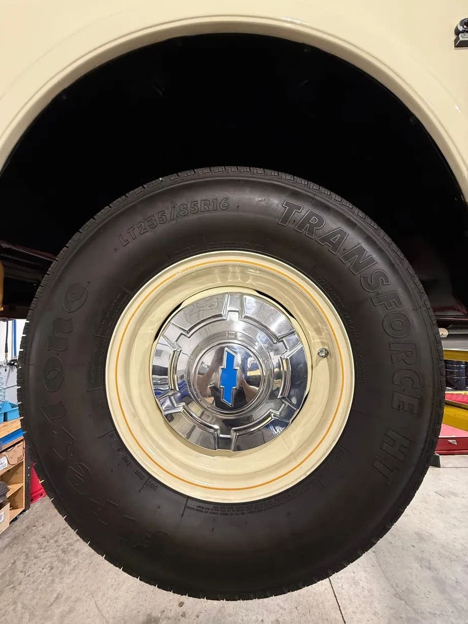 1972 Chevrolet C20 Custom Deluxe Pickup, view