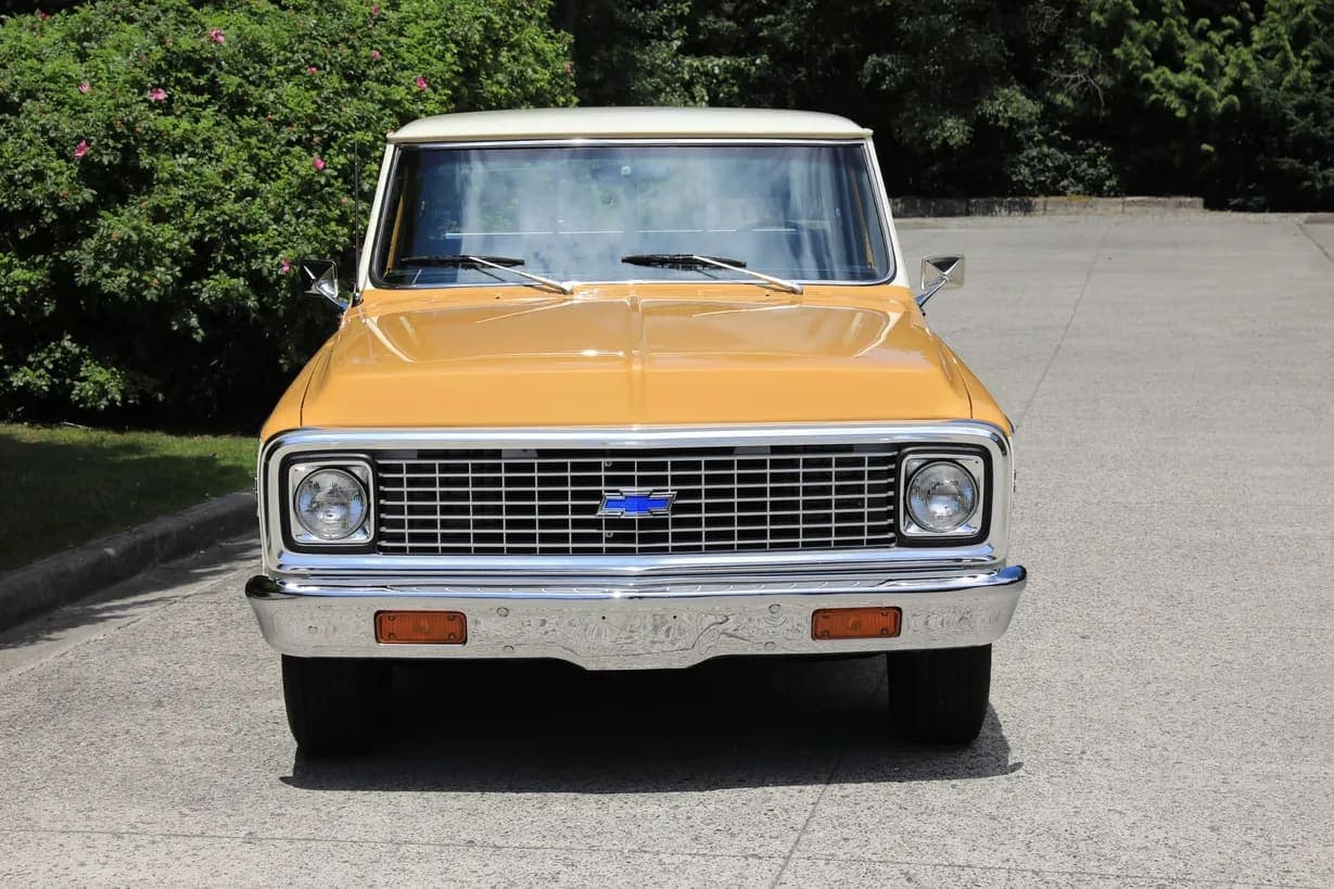 1972 Chevrolet C20 Custom Deluxe Pickup, view