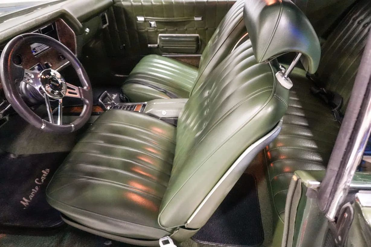1972 Chevrolet Monte Carlo, view