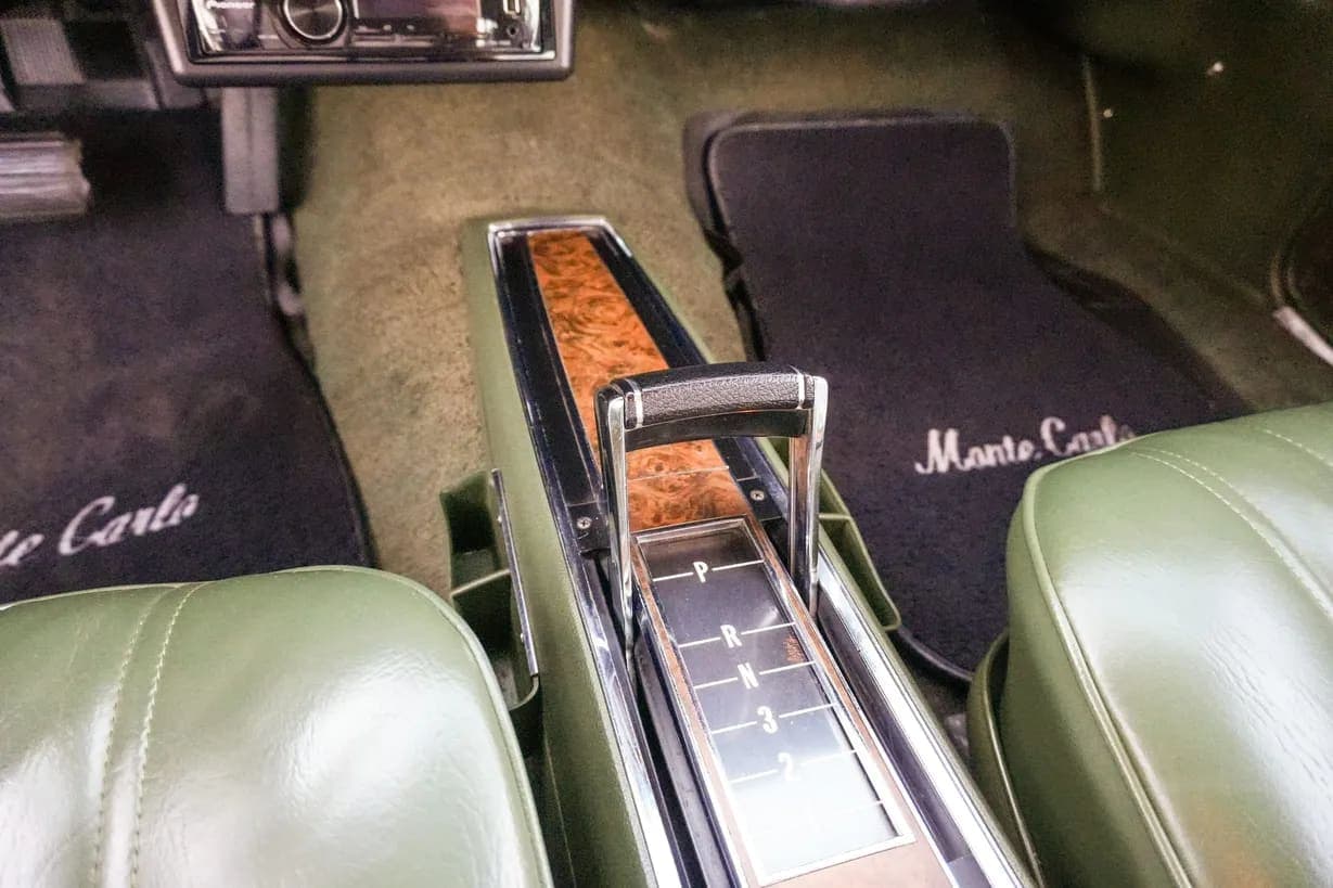 1972 Chevrolet Monte Carlo, view